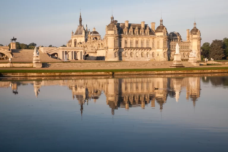 Copyright-Sophie-Lloyd-Le-château-et-ses-douves-_40_